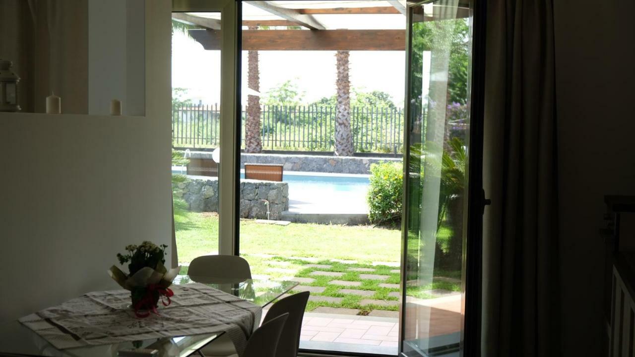 Holiday Homes Borgo Papardo Джаре Екстериор снимка