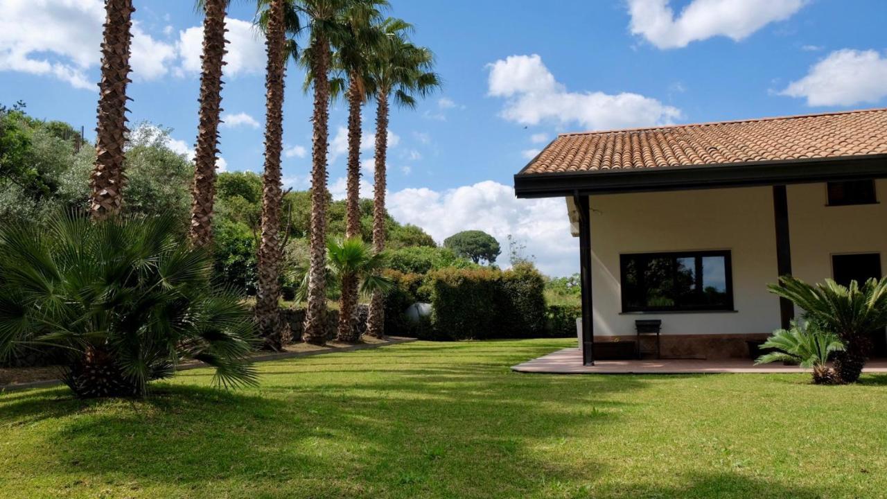 Holiday Homes Borgo Papardo Джаре Екстериор снимка