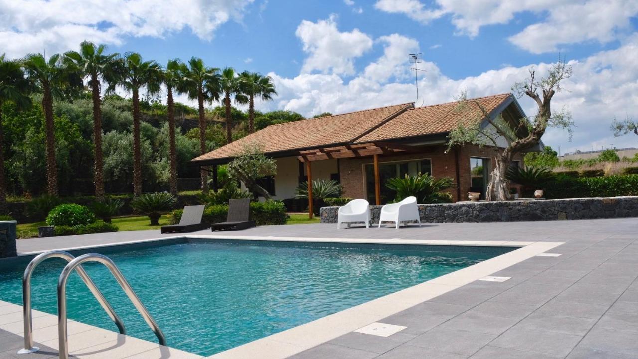 Holiday Homes Borgo Papardo Джаре Екстериор снимка