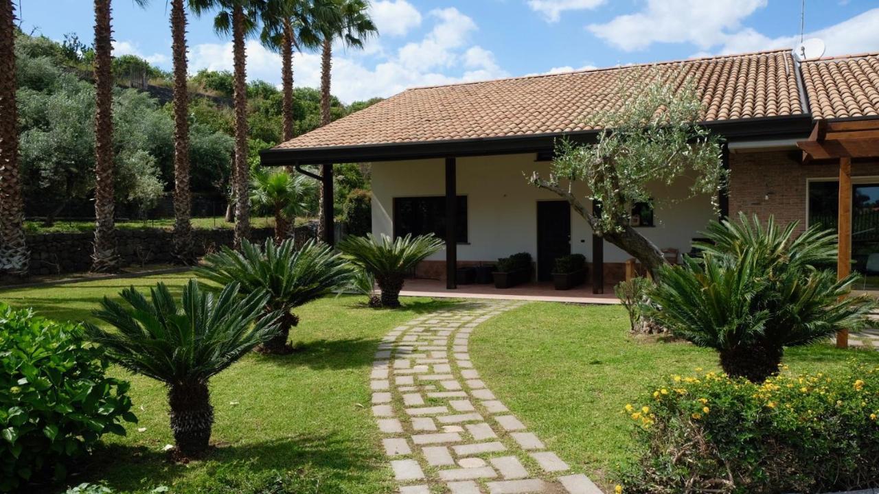 Holiday Homes Borgo Papardo Джаре Екстериор снимка